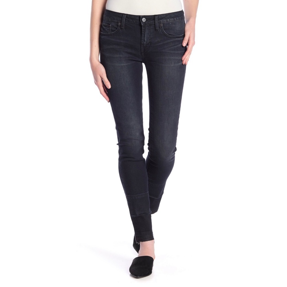 Jean Shop | Released Straight Leg Jeans *NWT*